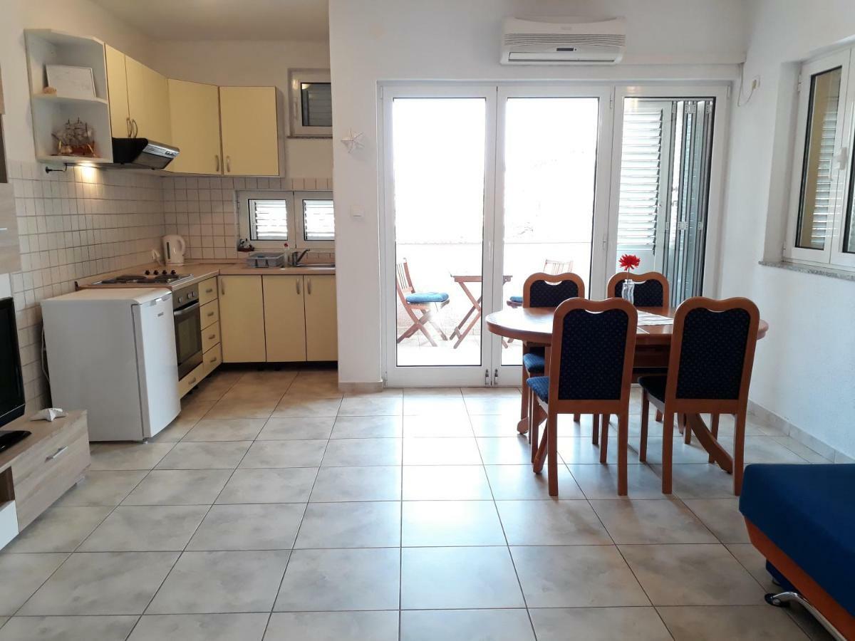 צזריקה Apartments Golub מראה חיצוני תמונה