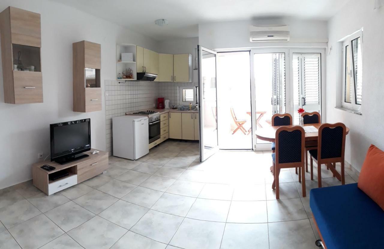 צזריקה Apartments Golub מראה חיצוני תמונה